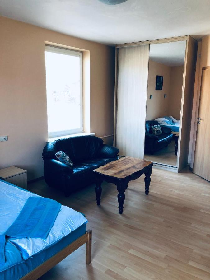 Apartamentai Klaipedos Senamiestyje Klaipeda Exterior photo